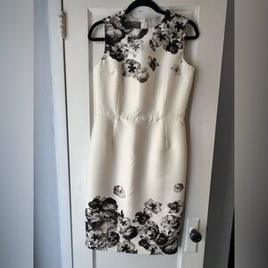 Giambattista Valli Silk & Wool Ivory Floral Sheath Dress 44